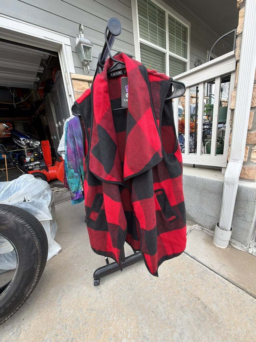 YACUN Women Open Front Buffalo Plaid Sleeveless Cardigan Vest with Pockets